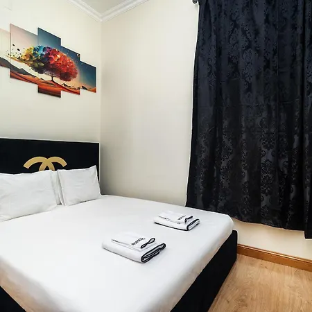 Stylish Private - Your Private Urban Escape In Отель Лиссабон